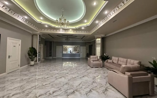 Отель Интер
