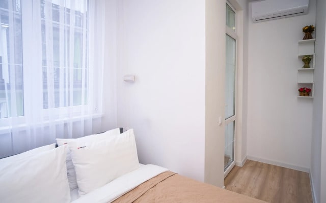 Апартаменты Red Apartments Арт Лайт Вебер
