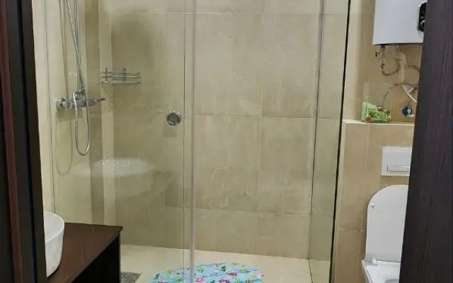 Отель Аякс