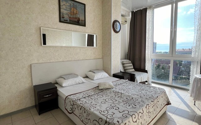 Апартаменты с Видом на Море Svetlana District by the Sea 4