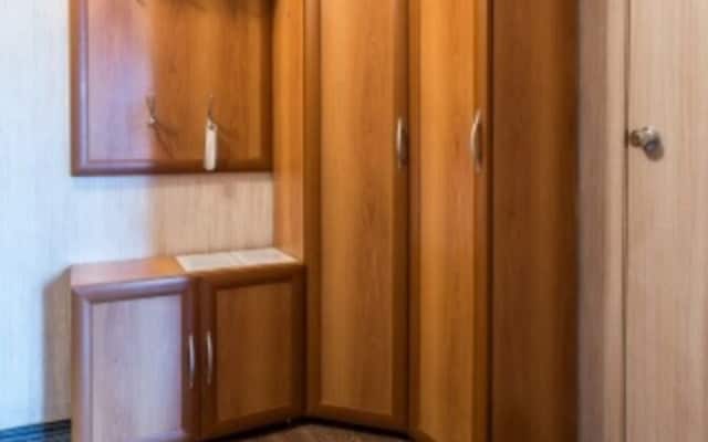 Апартаменты на Братьев Кашириных 111