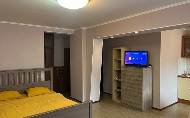 Квартира - студия в сталинском доме