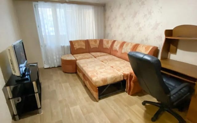 Квартира Однокомнатная в Районe Сeмь Ветров