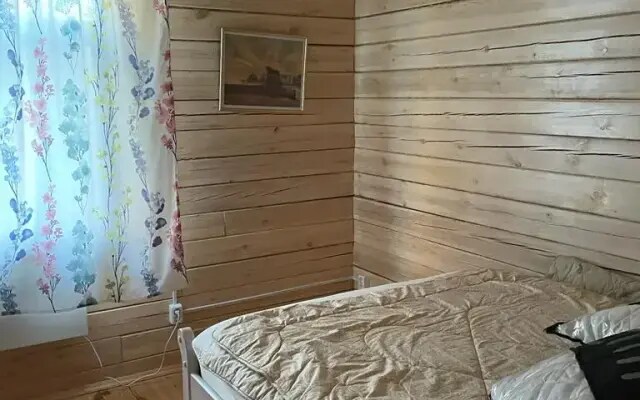Частный дом 2-х комнатный 90 м²