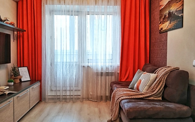 Квартира на Ураева 10