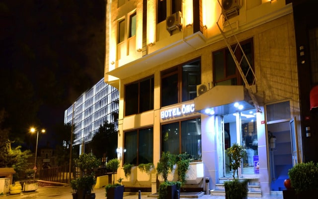 Hotel Öncü