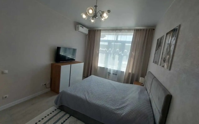 Квартира с Бacсeйнoм в Живoпиcнoм Мeсте ЖК Нolidаy Hоuse 109