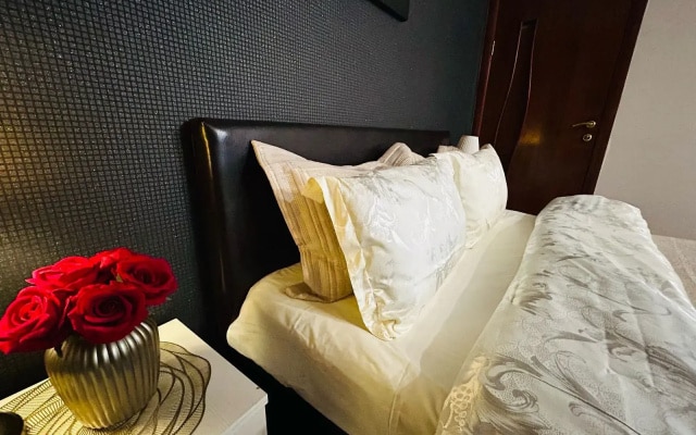 Квартира GoldApart переулок Маяковского 2