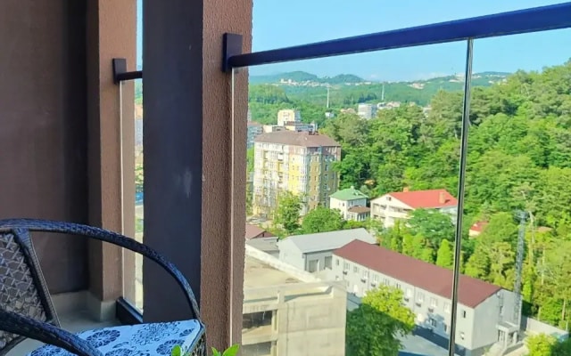 Квартира студия с панорамными окнами