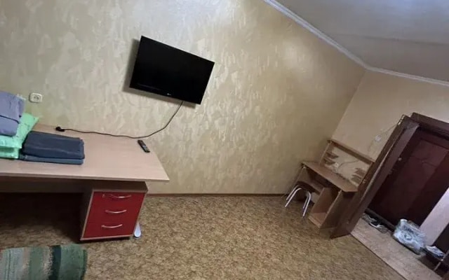 Квартира на Шамиля Усманова 8
