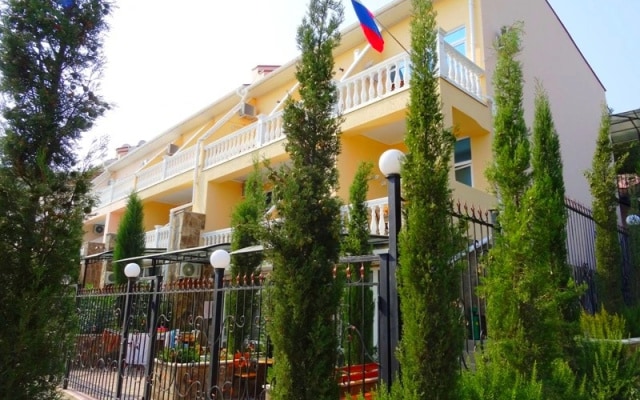 Гостевой Дом Вилла Арнис