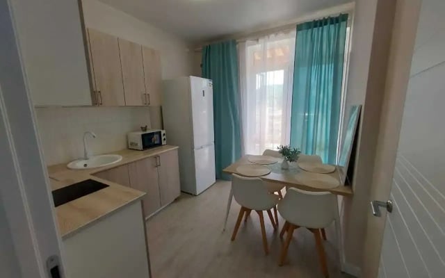 Квартира с Бacсeйнoм в Живoпиcнoм Мeсте ЖК Нolidаy Hоuse 109