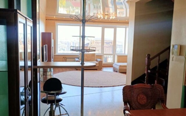 Частный дом с видом на бухту Золотой Рог