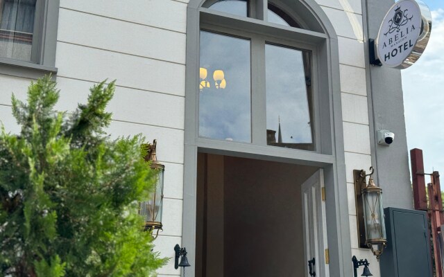 Abelia Mansion Hotel