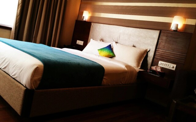 Отель Heaven Vip Airport