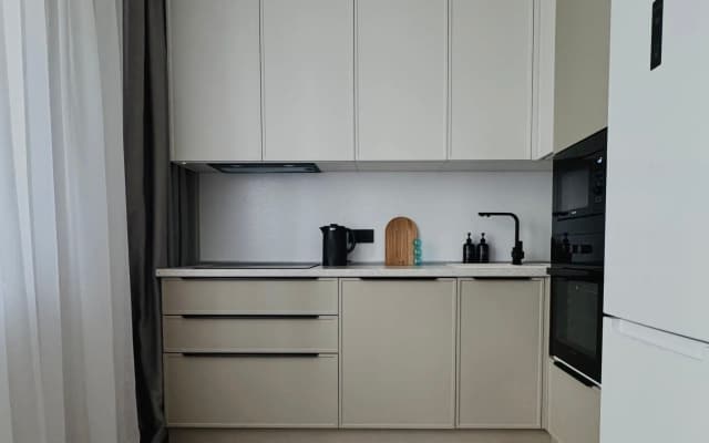 Квартира-студия для 4-х гостей на улице Аврора 148А в 10-ти минутах от Ботанического Сада