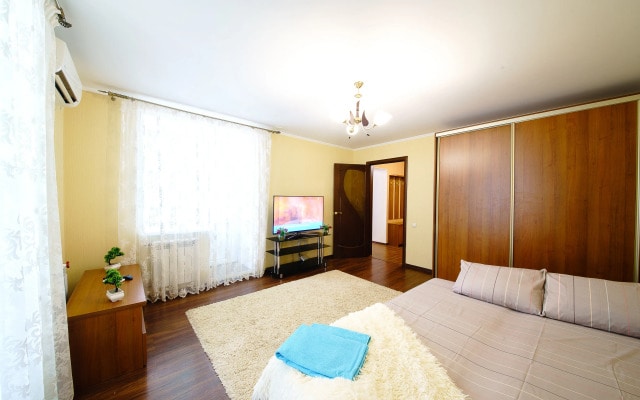 Квартира на Симбирцева 40 (Сов 19)