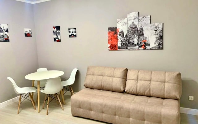 Квартира эконом SpbStay на Рубинштейна 25