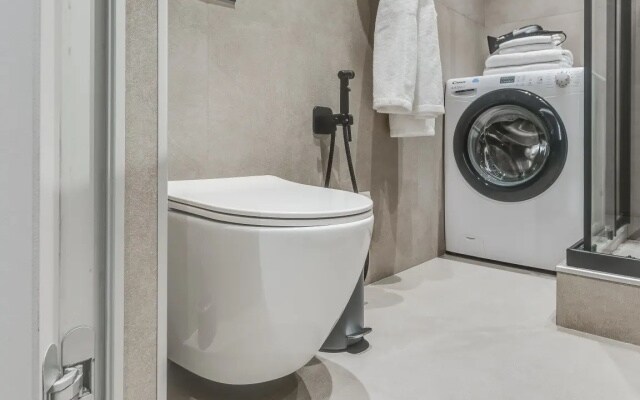 Апартаменты Трёхместные Делюкс с Видом на Город Business Apartments