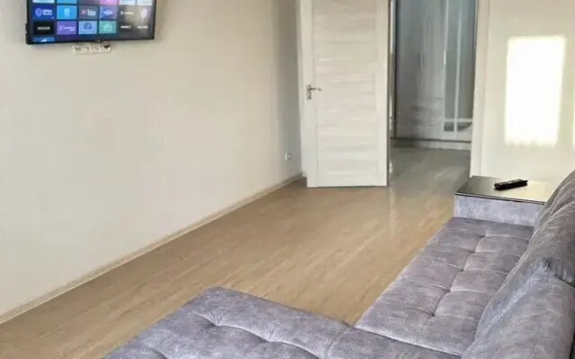 Квартира в Микpopaйoнe Жигулина Рощa