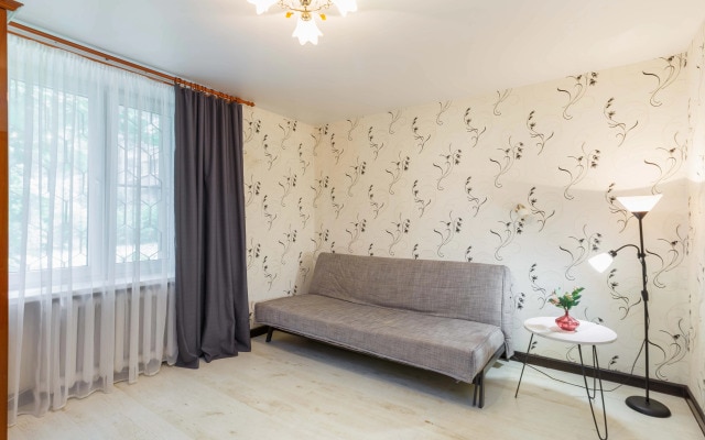 Квартира Inndays Apartments на Обручева 49