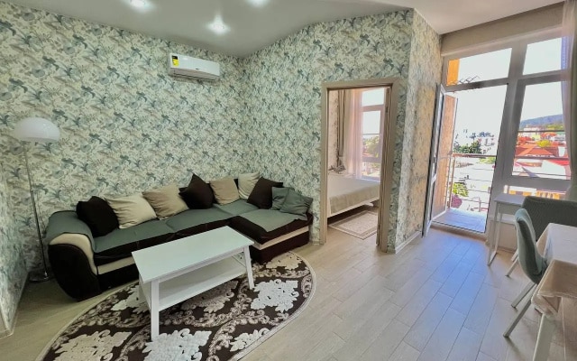 Квартира Изумрудная 38 1