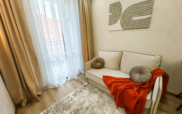 S Vidom Na Les I Naberezhnoy U Doma Flat