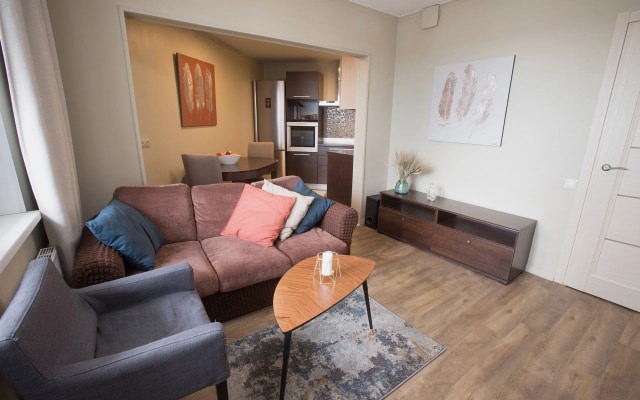 Na Prospekte Nastavnikov 47k1 Lodging House