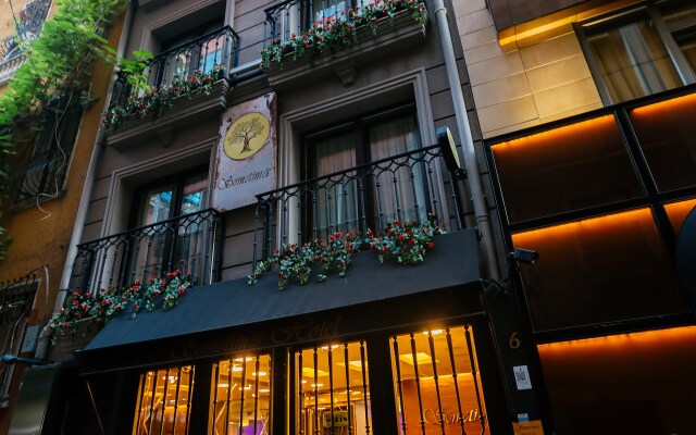 Hotel Sometimes