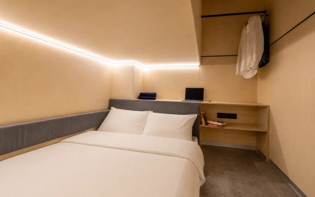 Хостел Morfeus Capsule Hotel
