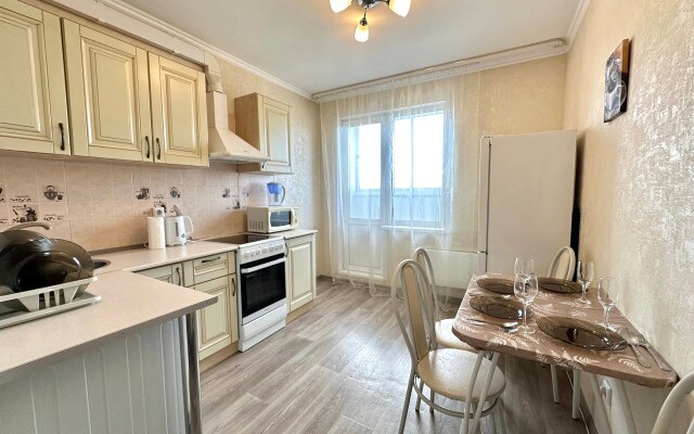 Квартира Двухкомнатная Кудашева 108