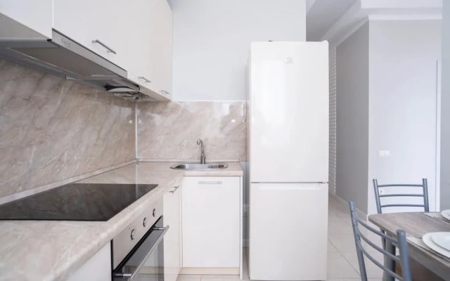 Апартаменты RED APARTMENTS Арт Лайт Сити апартамент Дюма