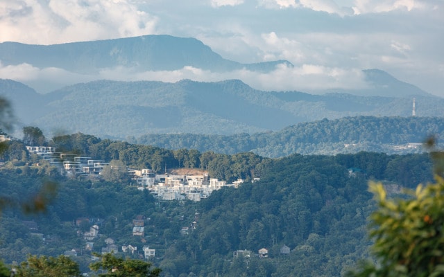 Panorama Lyuks Guest House