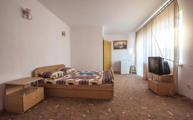 Loza Hotel