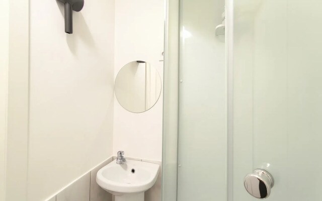 Квартира Студия у ТРК Семья — Liberty Sity Apartments