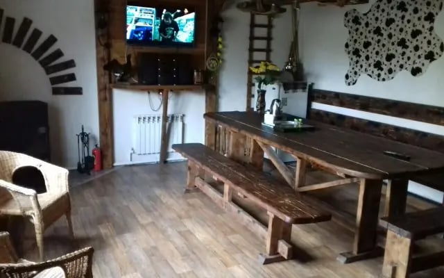 Adam Mini-Hotel