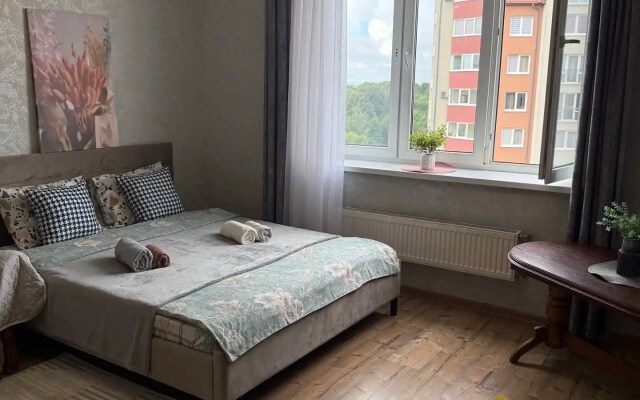 Uyutnaya Na Letnem Ozere Flat