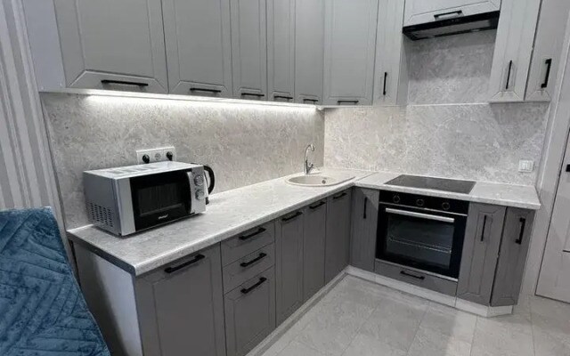 Квартира на улице Крымской Весны 9к2