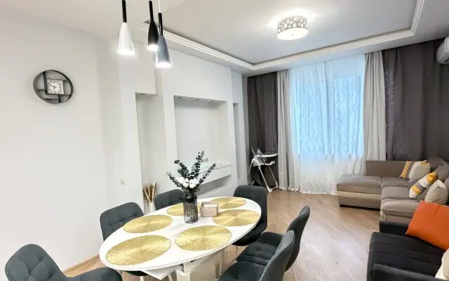Квартира Уютная трехкомнатная квартира в Вешках