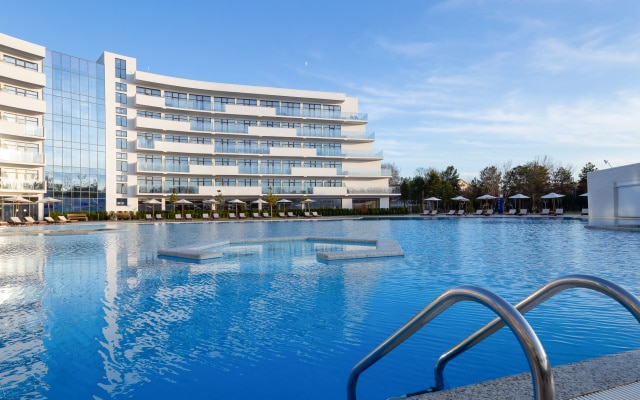 Отель Miracleon Movenpick Resort & SPA Anapa 5*