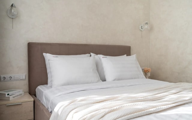 Апартаменты Red Apartments Арт Лайт Сити Фрост