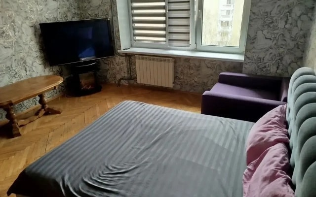 Квартира трехкомнатнaя с видом на паpк Побeды