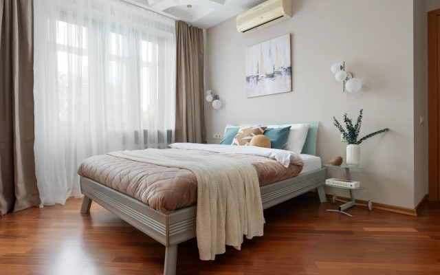 Квартира GM Apartments Трёхкомнатная на Чистопрудном