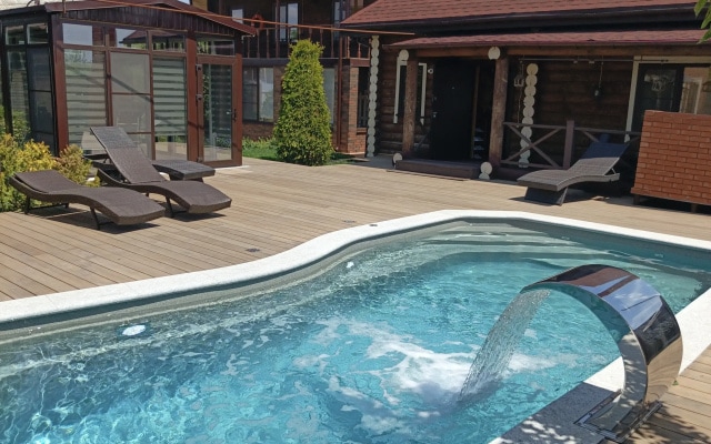 Частный дом Уютный Premium Царев