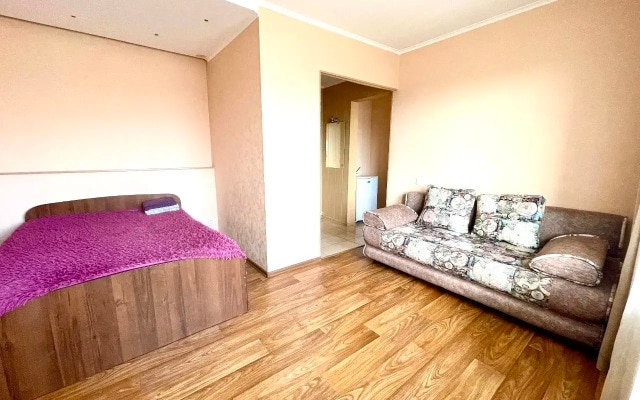 Квартира на Парижской Коммуны 42А