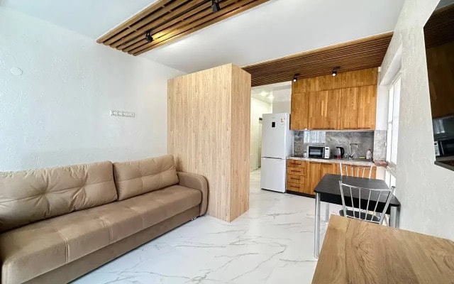 Апартаменты Актер House