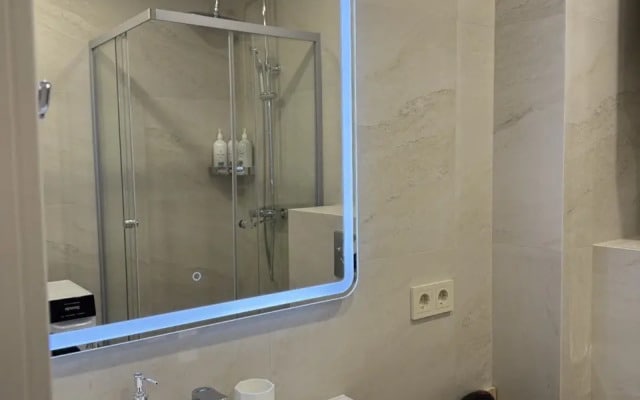 Квартира Уютная около метро Горки