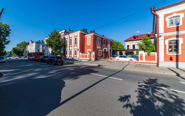 Мини-Отель Номера на Япеева