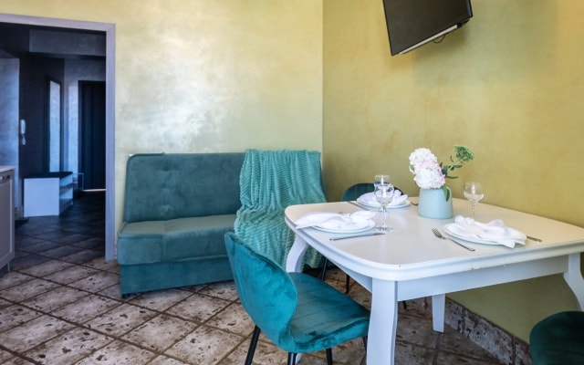 LovelyHome39|Апартаменты с видом на город на Дадаева