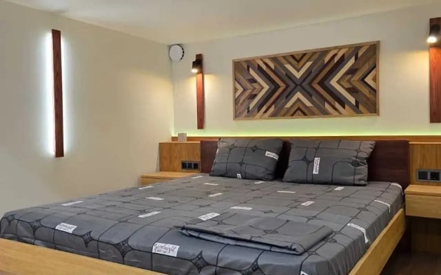 Апартаменты Евродвушка в стиле LOFT на Профсоюзной